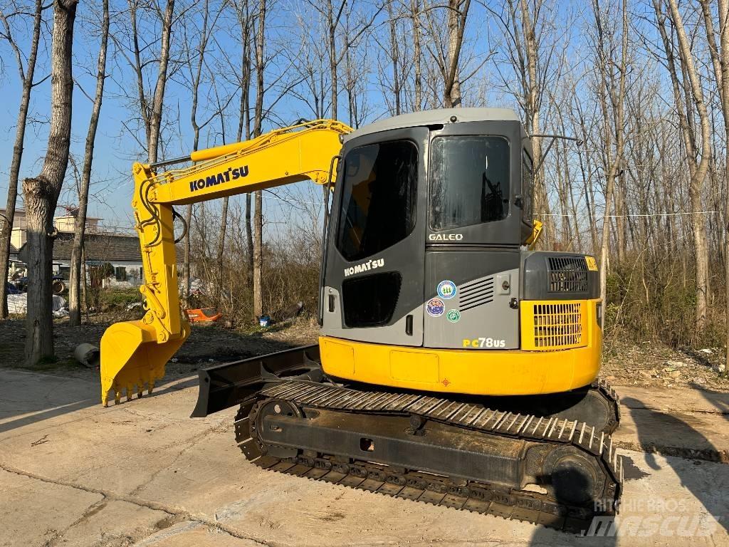 Komatsu PC78 Гусеничні екскаватори