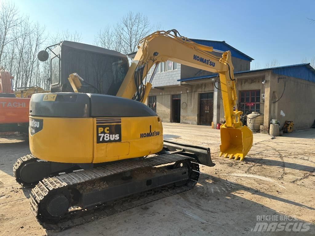 Komatsu PC78 Гусеничні екскаватори