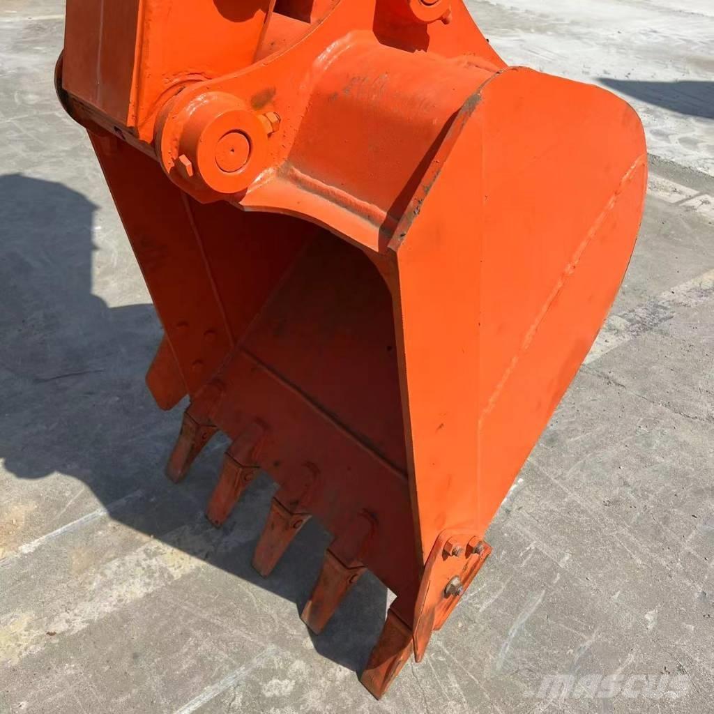 Hitachi ZX 70 Міні-екскаватори < 7т