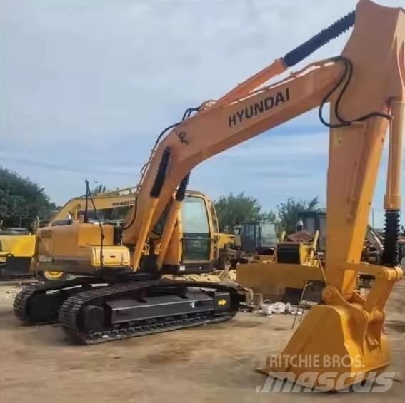Hyundai 225 Гусеничні екскаватори