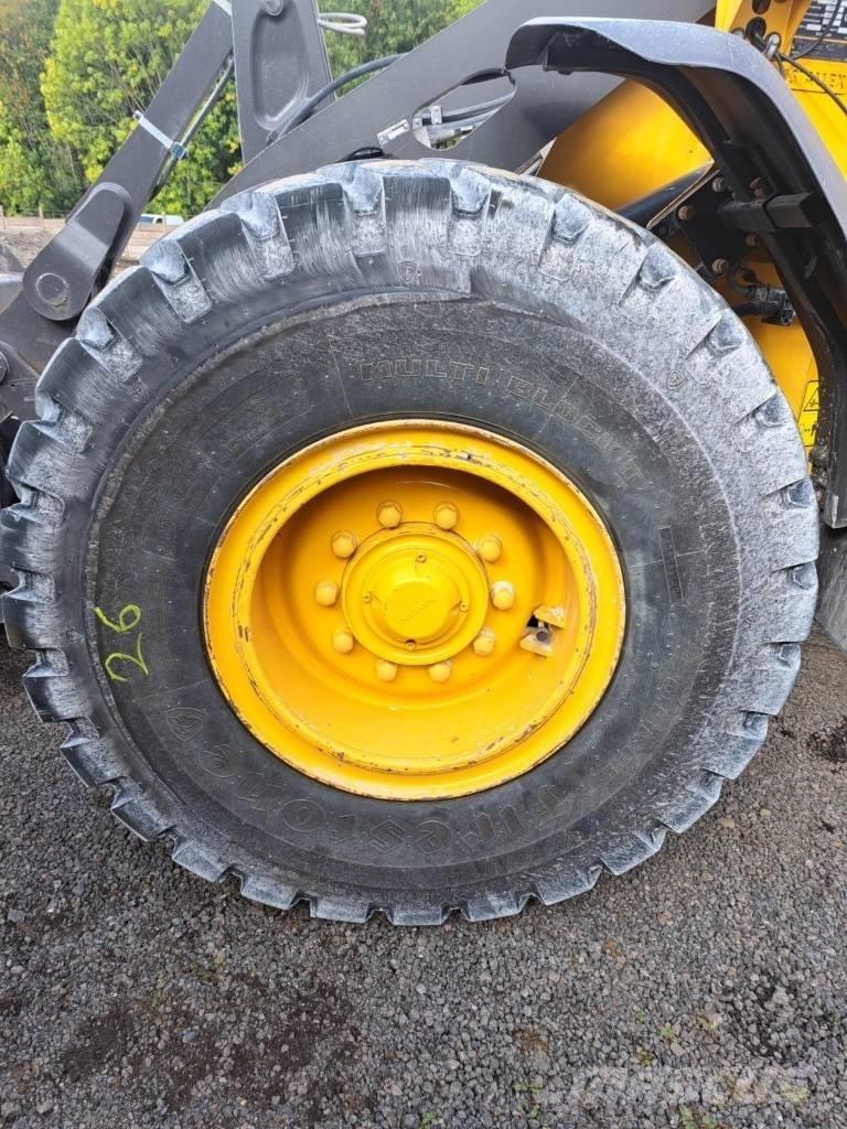 Volvo L60H Фронтальні навантажувачі