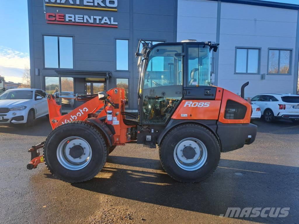 Kubota R 085 Фронтальні навантажувачі