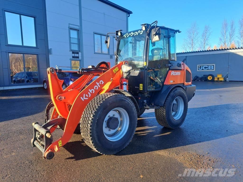 Kubota R 085 Фронтальні навантажувачі