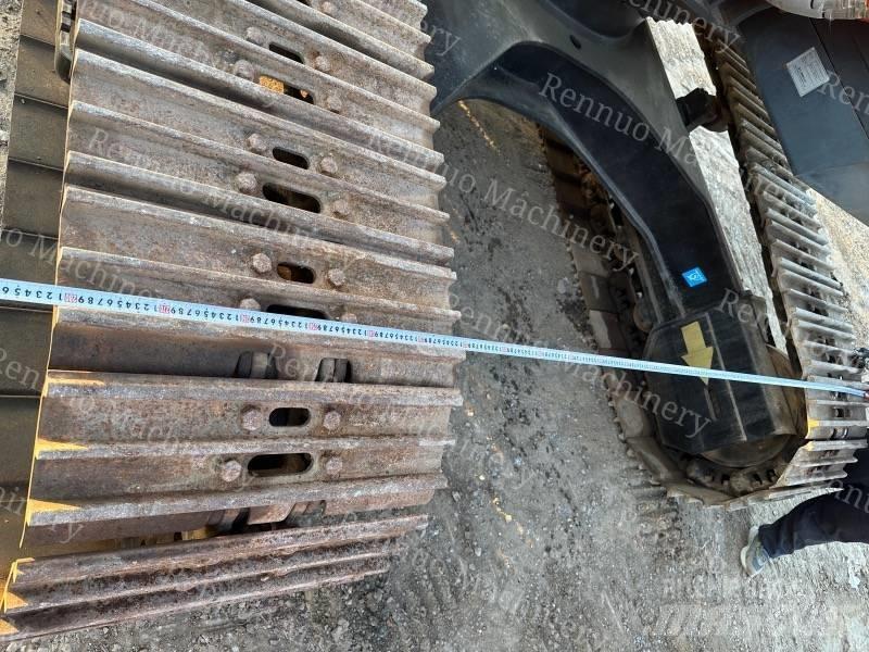 Hitachi ZX 200-3 Гусеничні екскаватори