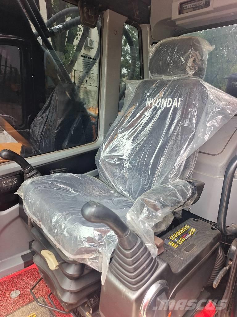 Hyundai 220LC-9T Гусеничні екскаватори