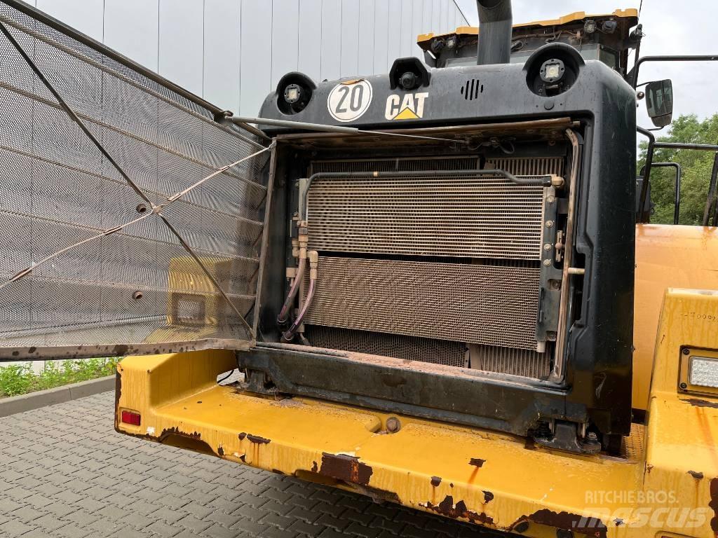 CAT 962 M Фронтальні навантажувачі