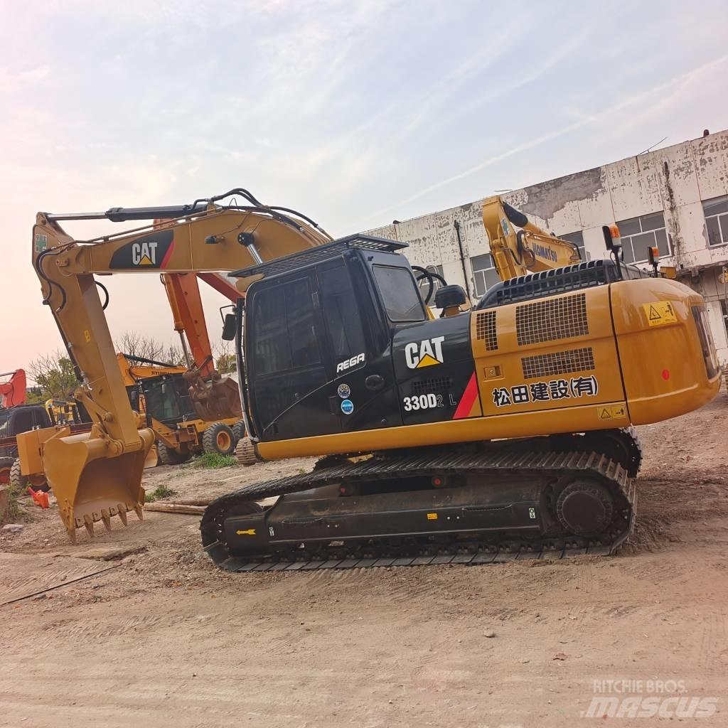 CAT 324D2L Гусеничні екскаватори