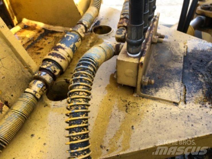 CAT 950BZ Гусеничні бульдозери