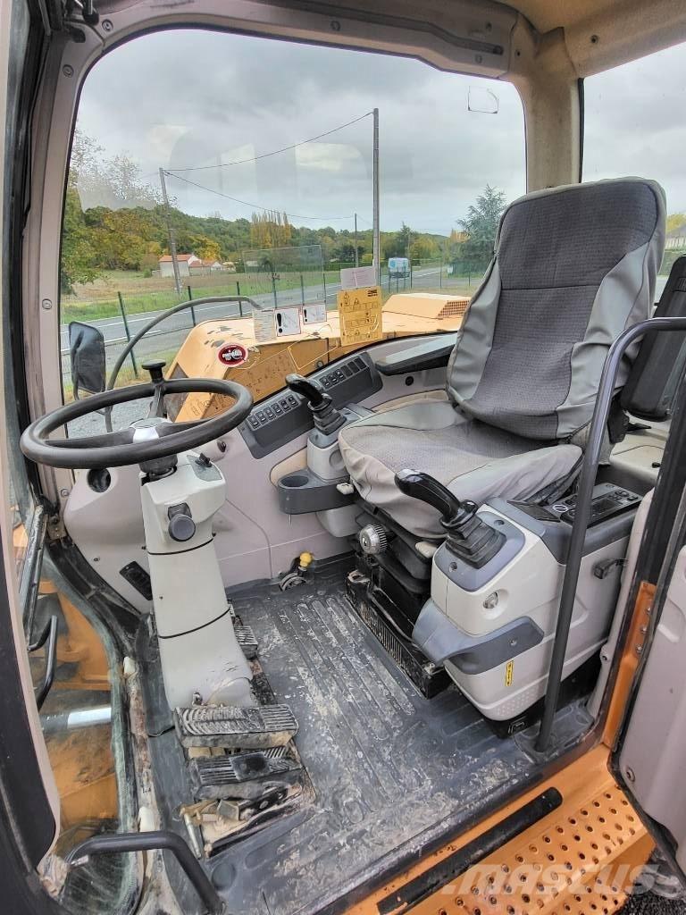 CASE WX 125 Колісні екскаватори