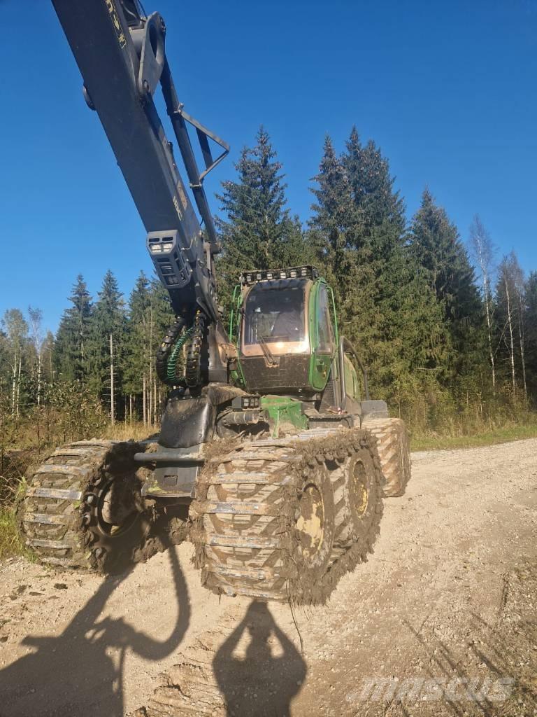 John Deere 1270G Харвестери