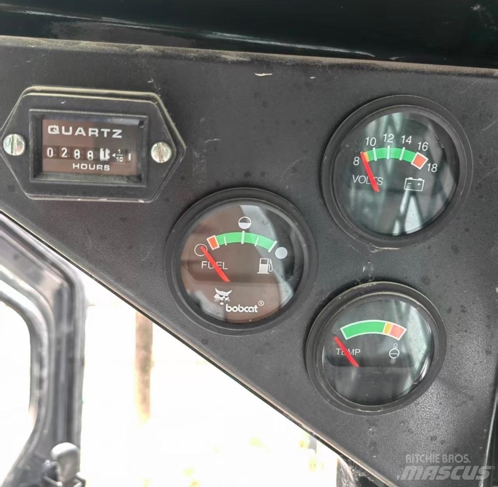 Bobcat S 16 Міні-навантажувачі
