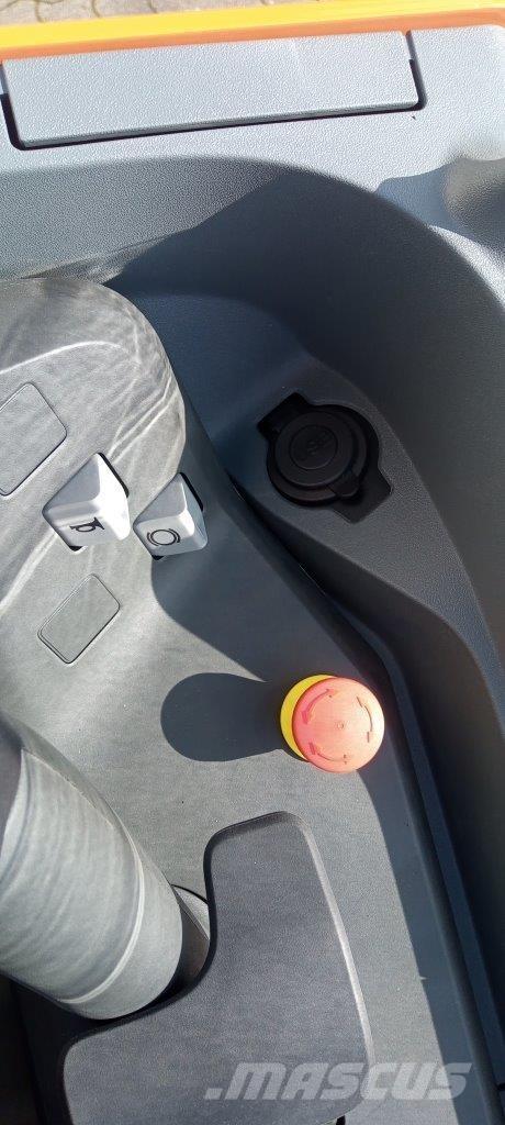 Toyota LSI200 Ручний візок