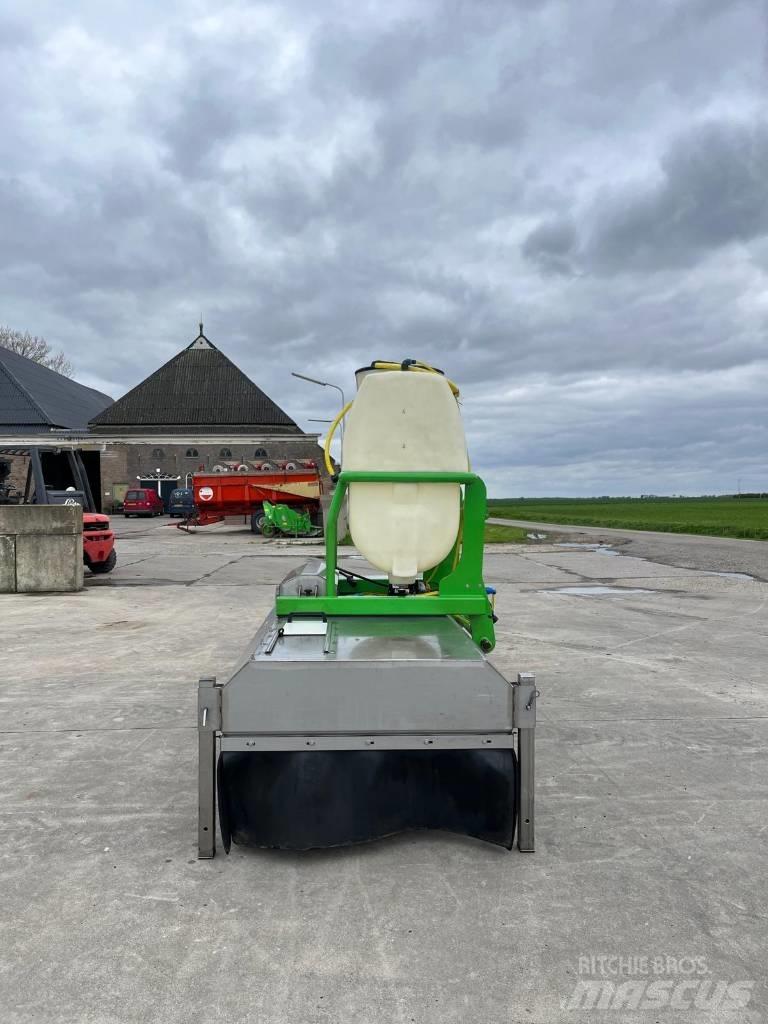  Agricult Loofdoes Навісні обприскувачі