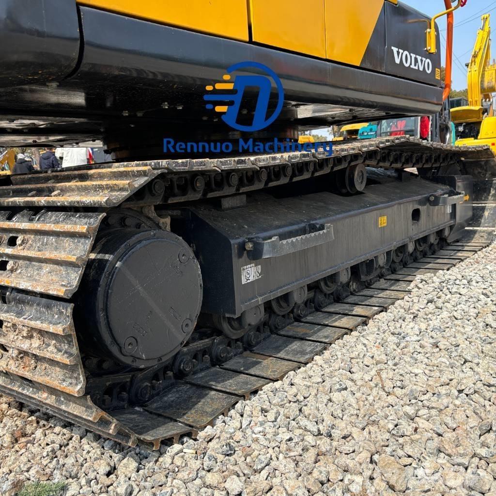 Volvo EC140 Гусеничні екскаватори