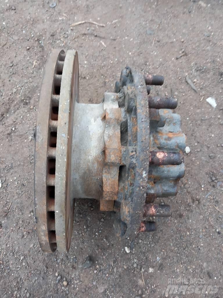 MAN TGM  81357010155 Осі