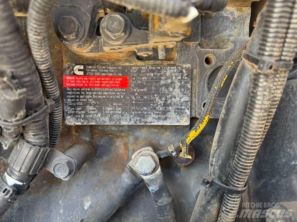 Dynapac CP 142 Пневматичні катки