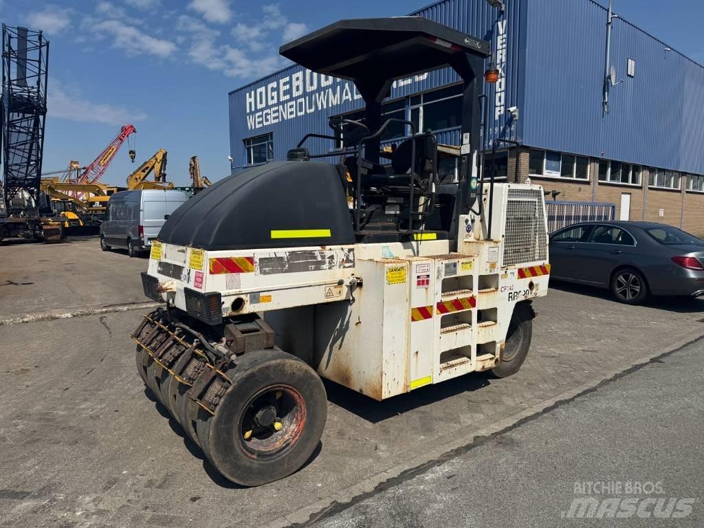 Dynapac CP 142 Пневматичні катки