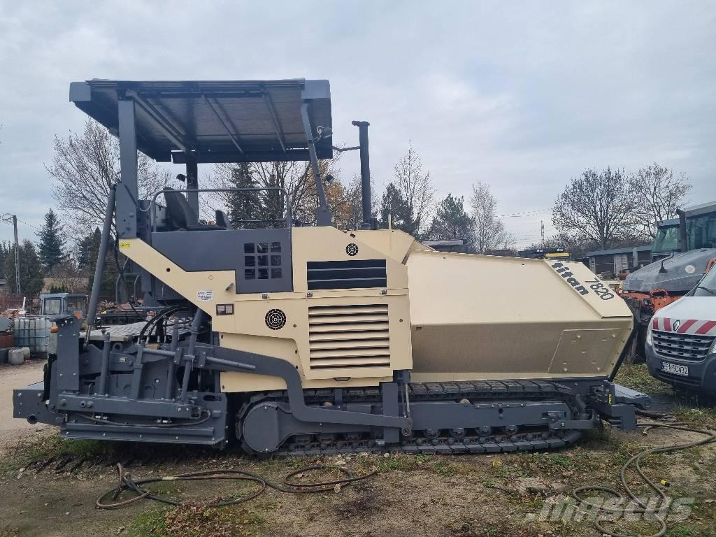 ABG Titan 7820 Асфальтовкладачі