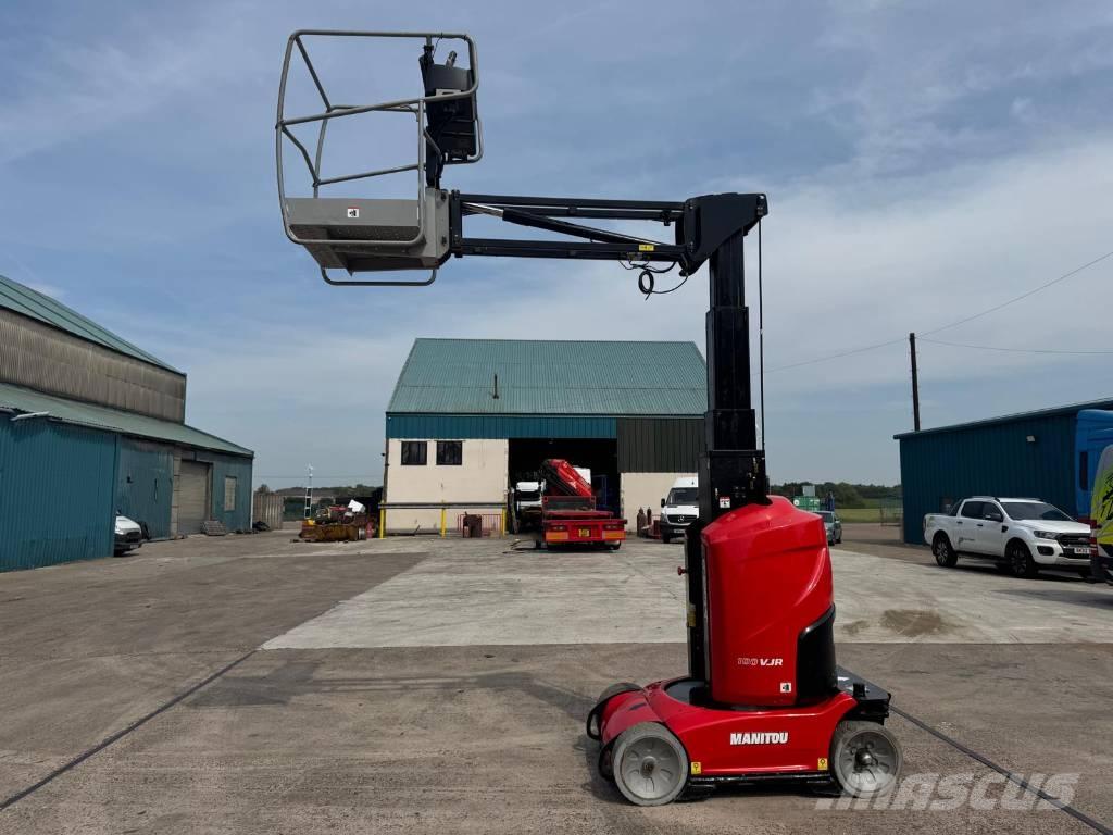 Manitou 100 VJR Вертикальні щоглові підйомники
