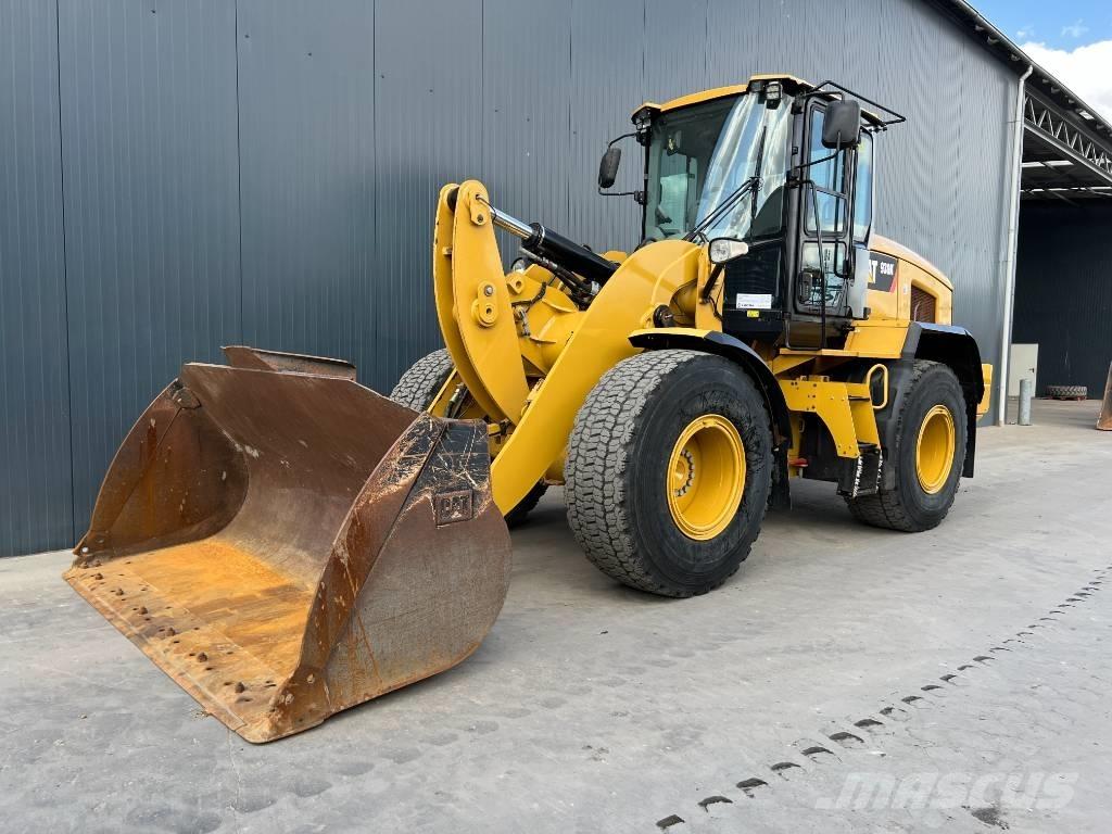 CAT 930K Фронтальні навантажувачі