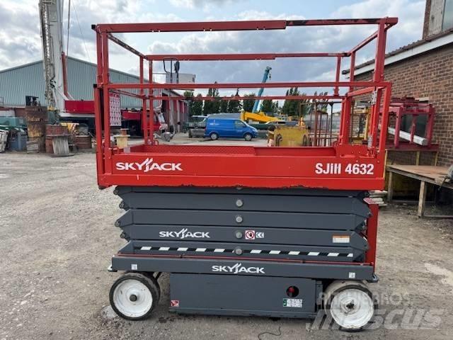 SkyJack SJ 4632 Підйомники-ножиці