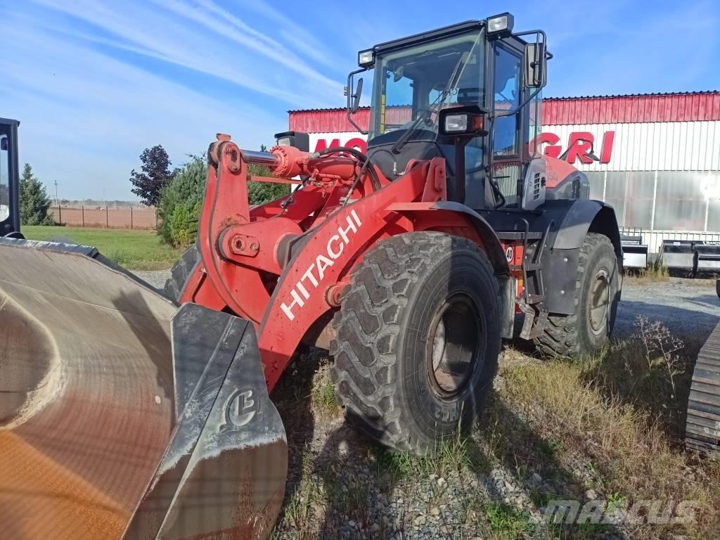 Hitachi ZW150 Фронтальні навантажувачі