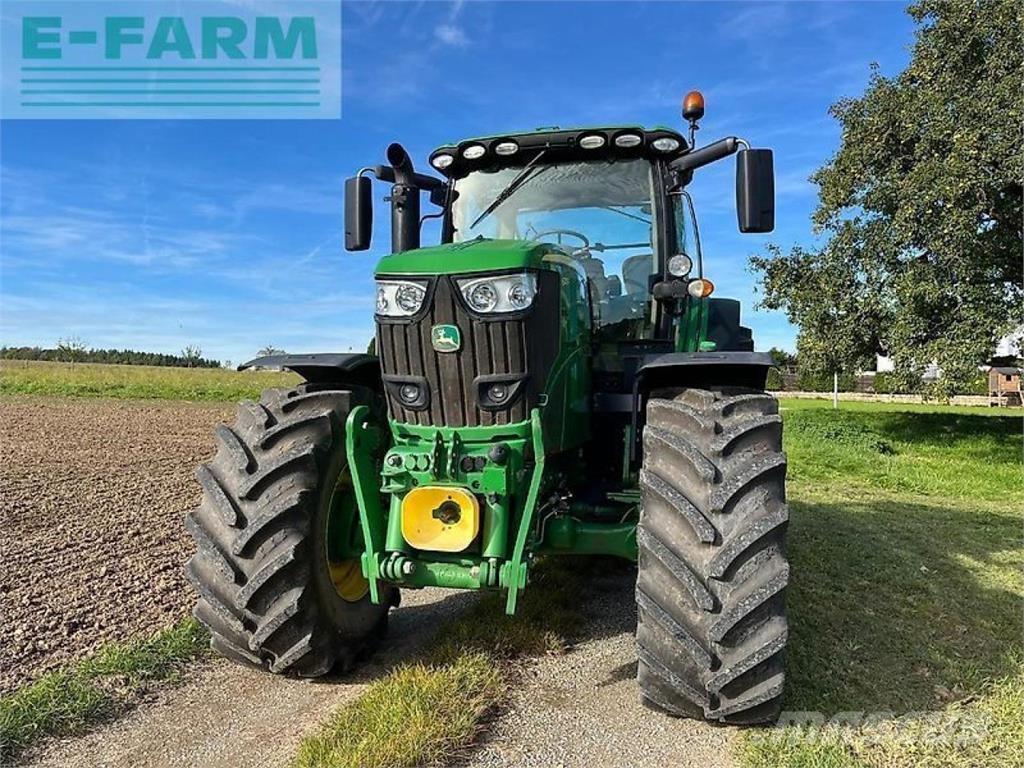 John Deere 6215r Трактори