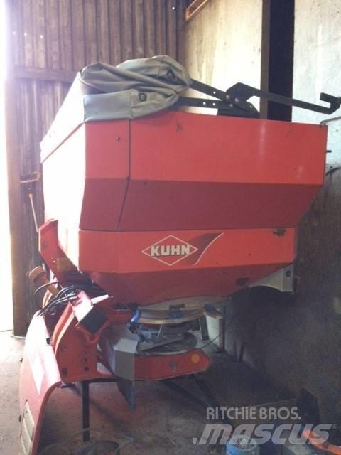 Kuhn Axis 30.1D Розсіювач мінеральних добрив