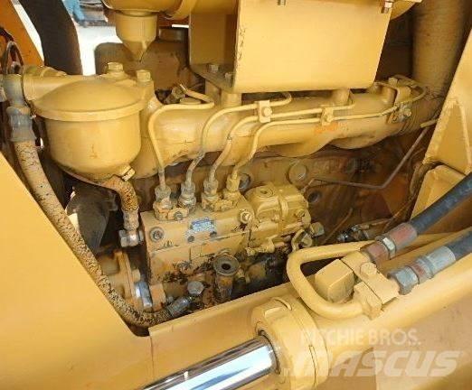 Mitsubishi BD2F Гусеничні бульдозери