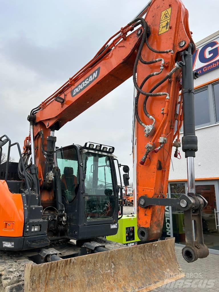 Doosan DX140LCR-5 Гусеничні екскаватори