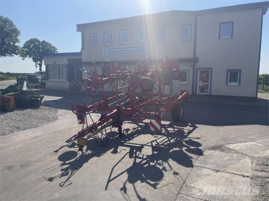 Lely Lotus 900P Граблі і сінозворушувачі