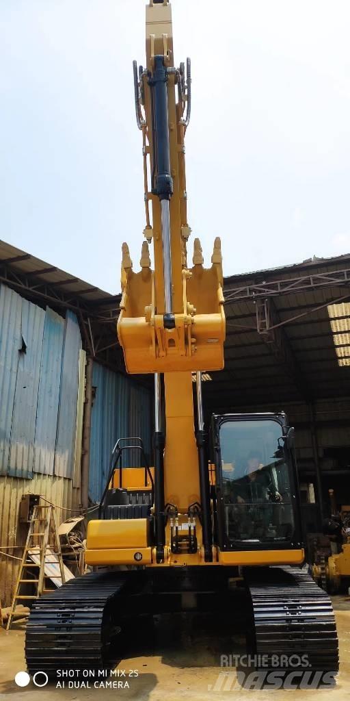 CAT 2020 CAT 323Gc Колісні екскаватори