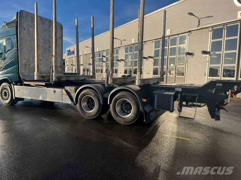Volvo FH 16 Лісовози