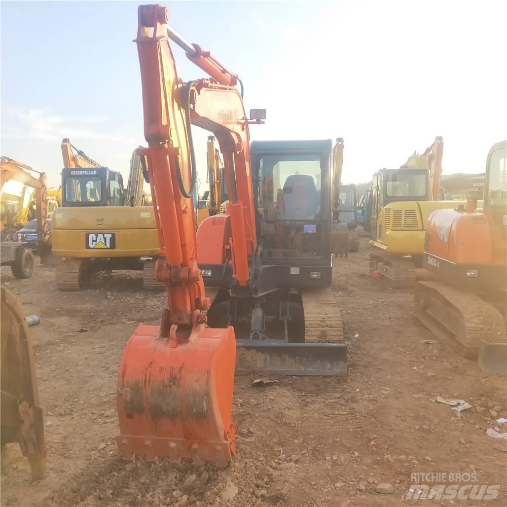 Doosan DH60-7 Гусеничні екскаватори