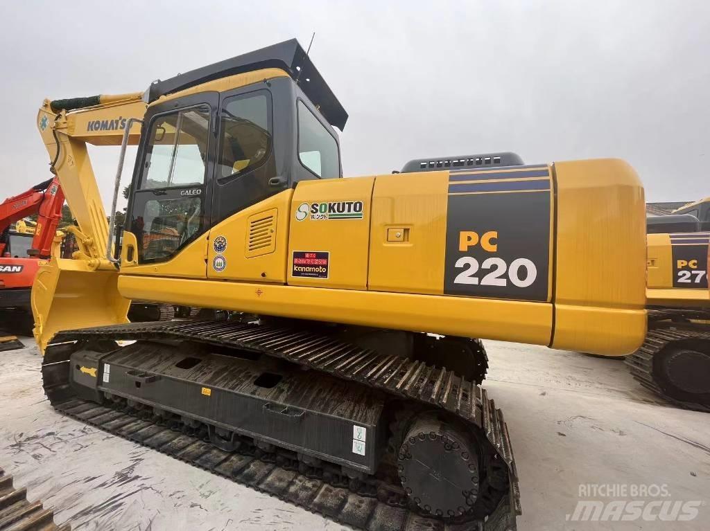 Komatsu PC 220-7 Гусеничні екскаватори
