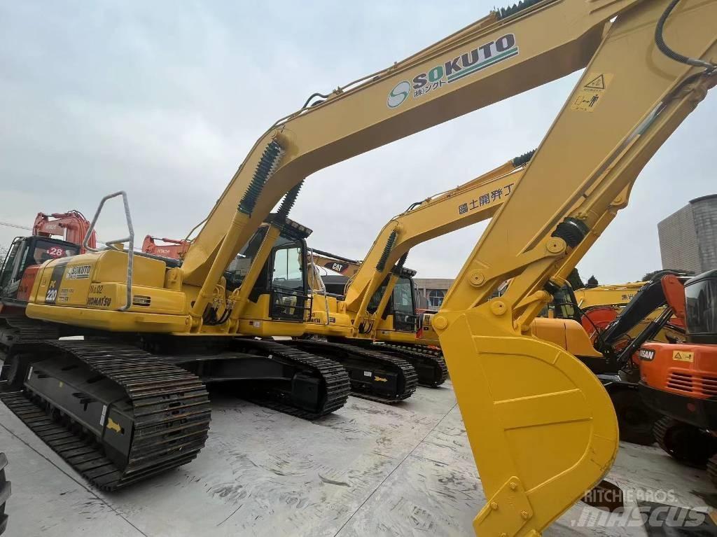 Komatsu PC 220-7 Гусеничні екскаватори