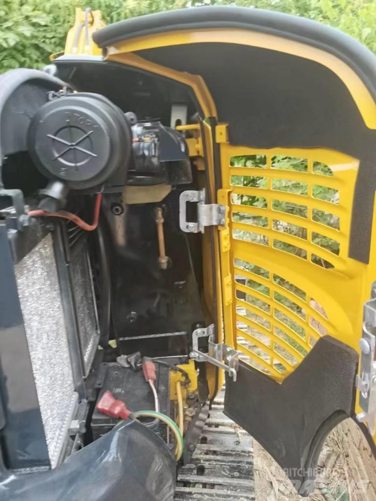 Komatsu PC 35 MR Міні-екскаватори < 7т