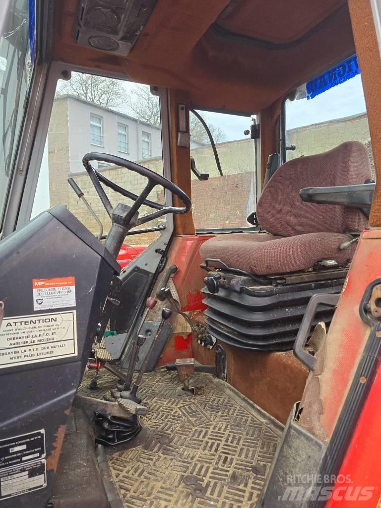 Massey Ferguson 298 Трактори