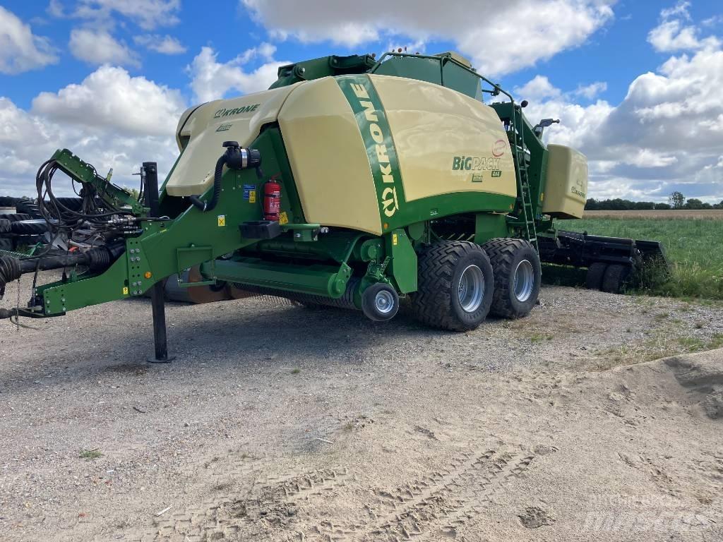 Krone Big Pack 4x4, Тюкові прес-підбирачі