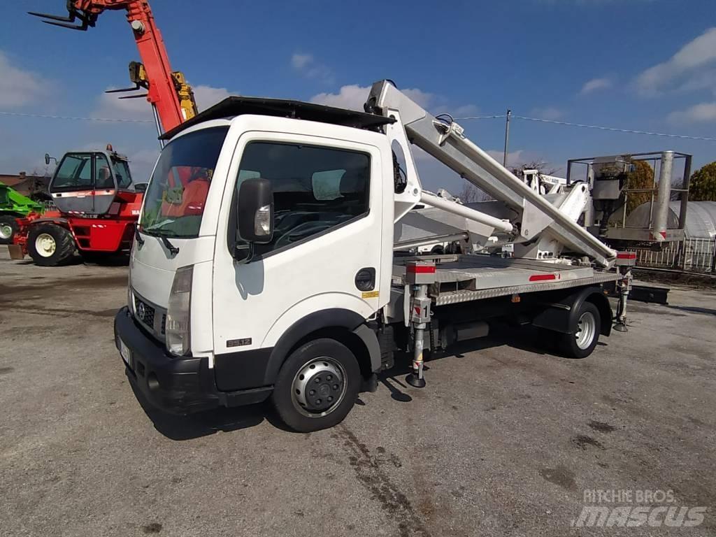 Multitel hx200xe Автовишки на базі вантажівки