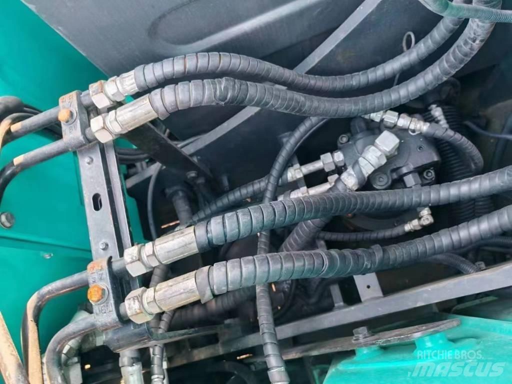 Kobelco SK 75 Гусеничні екскаватори