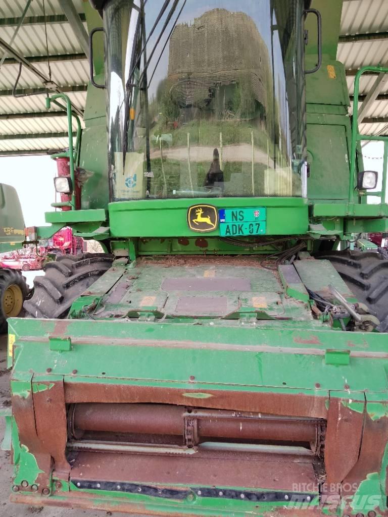 John Deere 9780 CTS Зернозбиральні комбайни