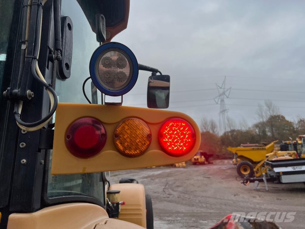 Hydrema 926 E ESD Екскаватори-навантажувачі