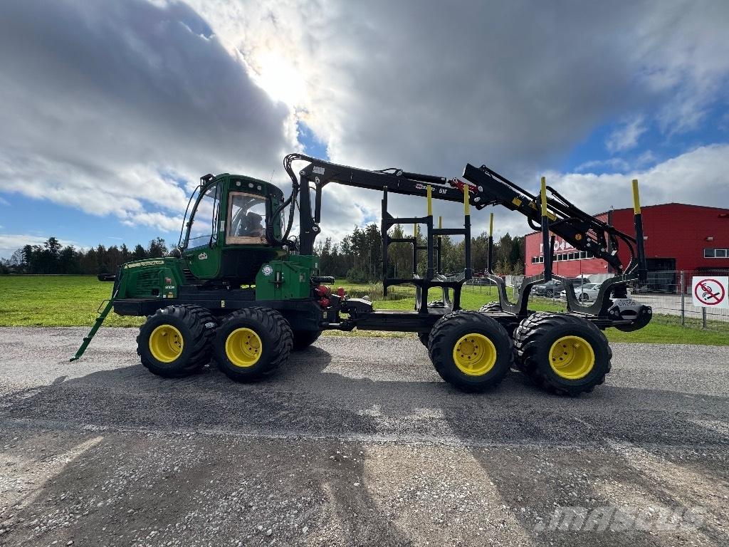John Deere 810 E Форвардери