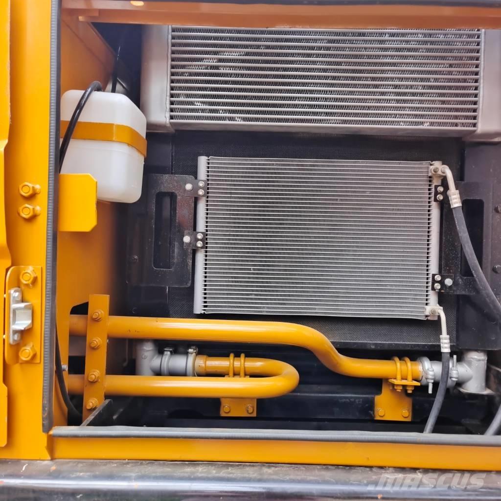 Sany SY 235 H Гусеничні екскаватори