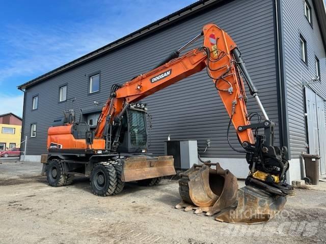 Doosan DX 170 W Колісні екскаватори