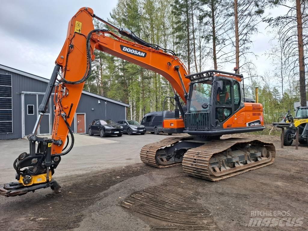 Doosan DX160LC-5 Гусеничні екскаватори