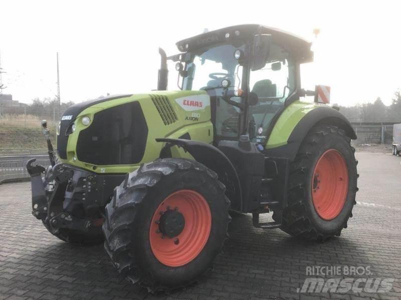 CLAAS AXION 810 Трактори