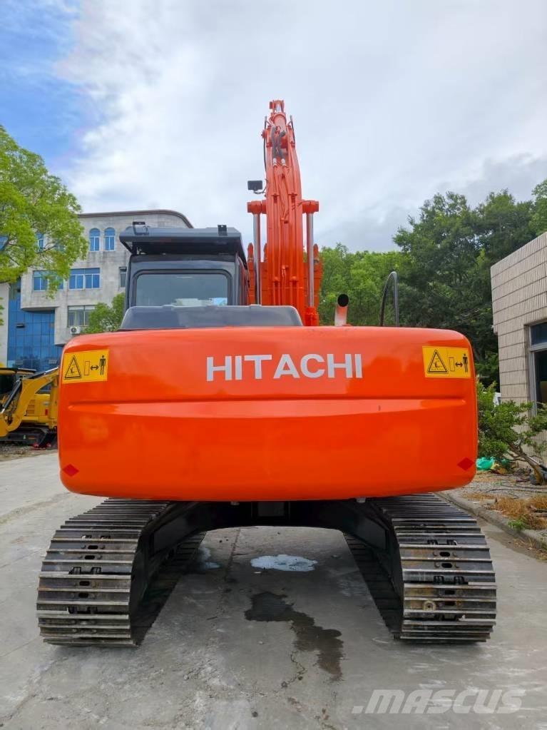 Hitachi ZX 120 Гусеничні екскаватори