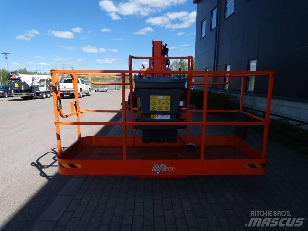 JLG 660 SJ Bomlift Колінчаті підйомники